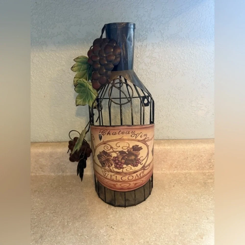 Chateau Vine Welcome Wine Bottle Cork Cage
